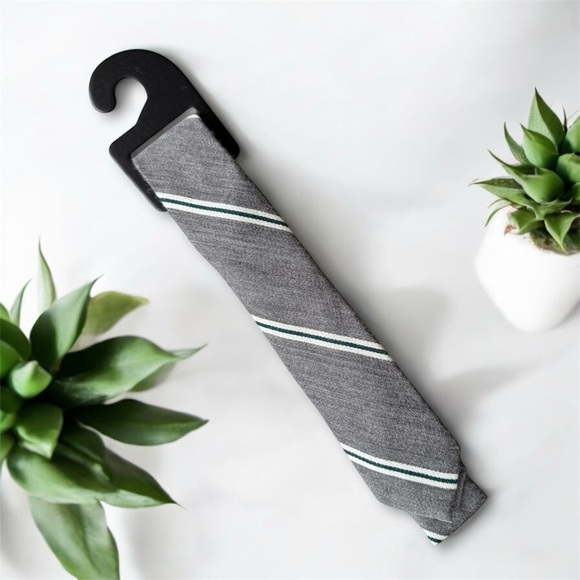 🆕Youth | J. Crew Classic Grey Striped Neck Tie - Picture 1 of 14